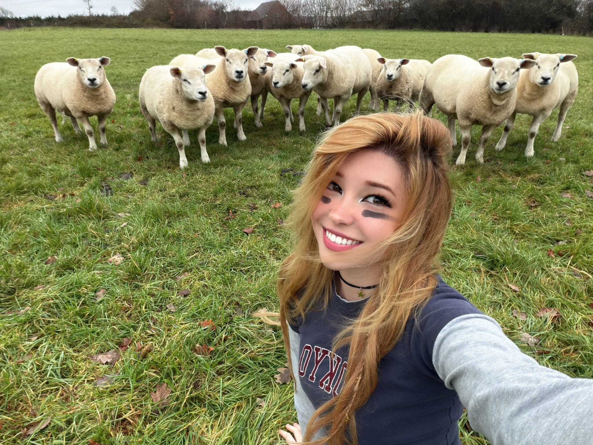 Belle Delphine image 3021